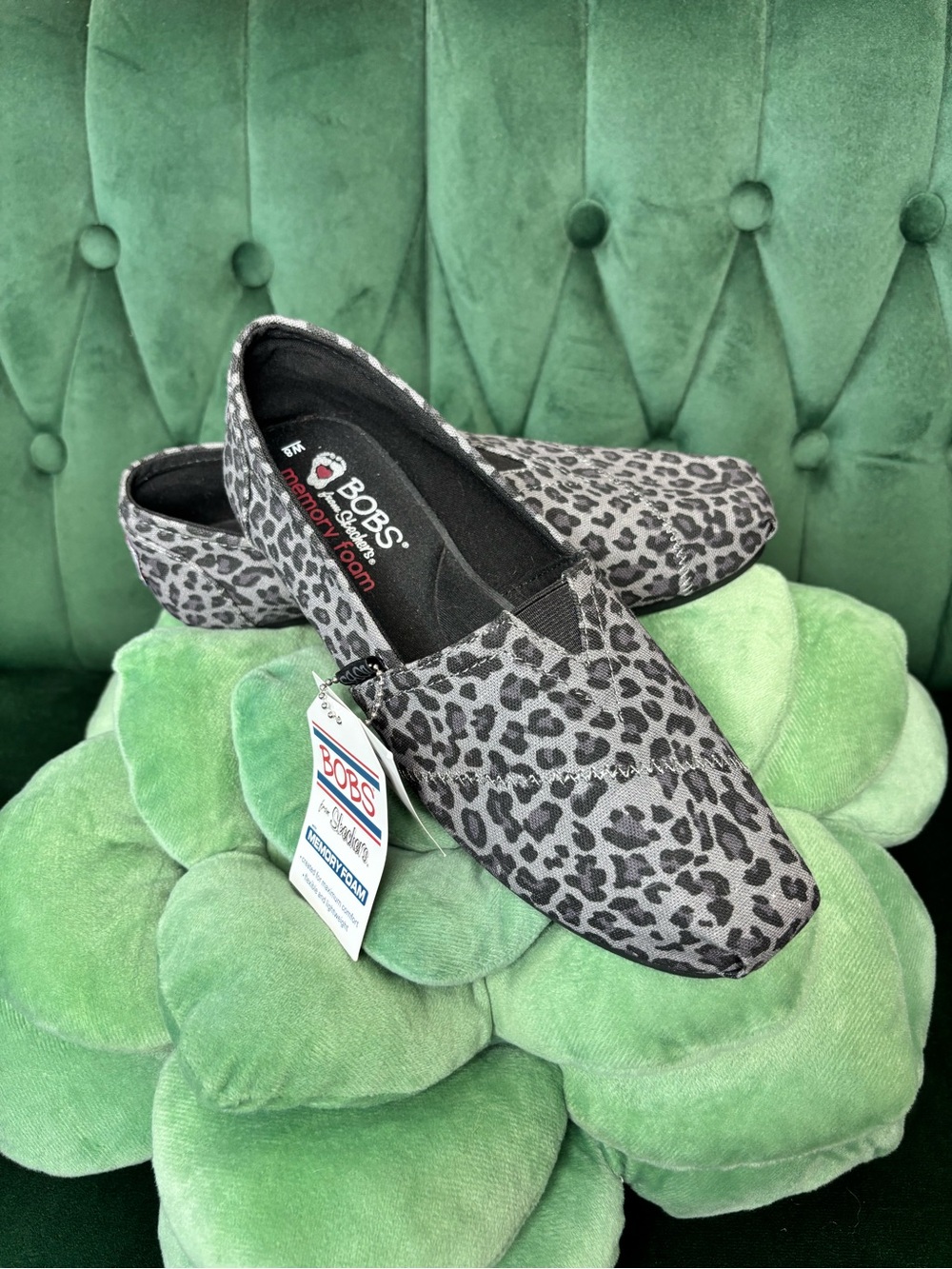 NWT Skechers Bobs Leopard Print Animal Print Shoes